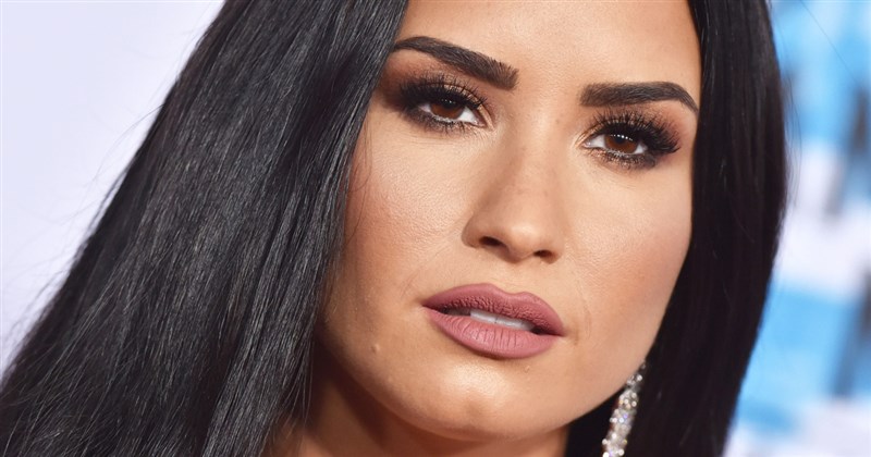 Demi Lovato 'rushed to hospital after heroin overdose'