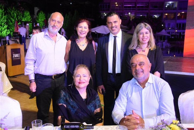 Dr. Anthony Fakhoury crowned Elise Hajjar Miss Zahle 2022
