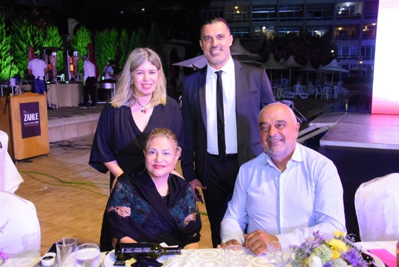 Dr. Anthony Fakhoury crowned Elise Hajjar Miss Zahle 2022