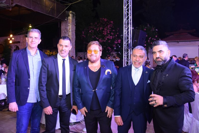 Dr. Anthony Fakhoury crowned Elise Hajjar Miss Zahle 2022