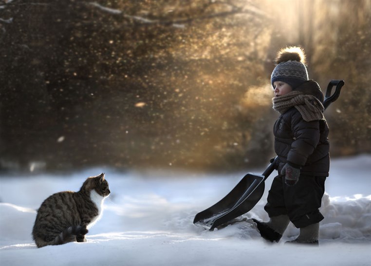 Russian Mother Takes Magical Pictures 
