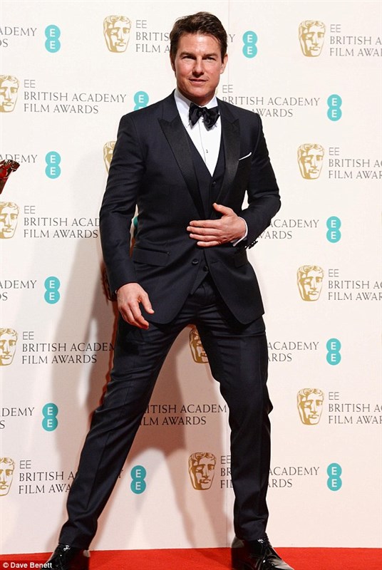 Tom Cruise's appearance at BAFTAs sparks Twitter storm