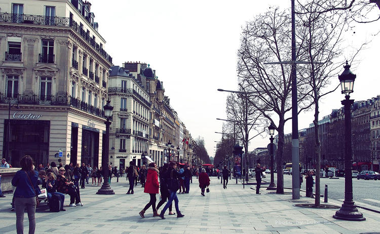 7 Cities That Are Starting To Go Car-Free