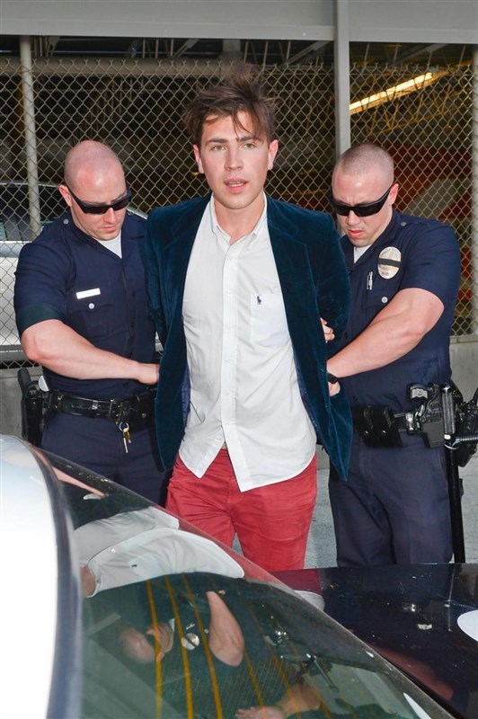 Brad Pitt attacked at Maleficent premiere