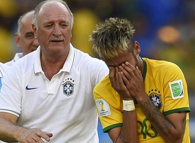 Neymars agent describes Scolari as arrogant, repulsive and conceited