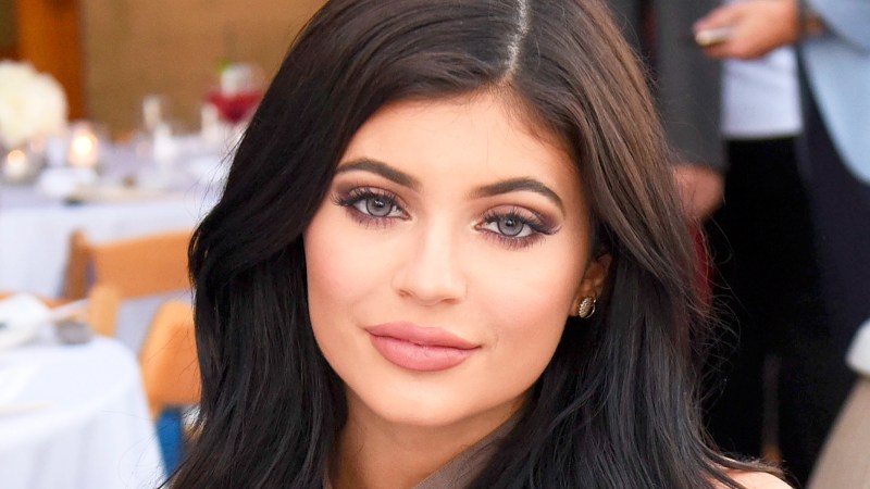 Snapchat lost 1 billion dollars in value due to Kylie