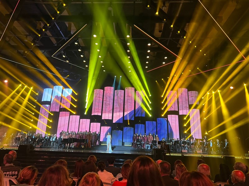 Beirut celebrates Night of Hope
