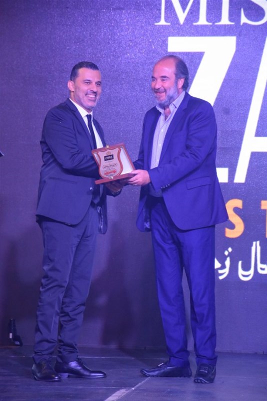 Dr. Anthony Fakhoury crowned Elise Hajjar Miss Zahle 2022