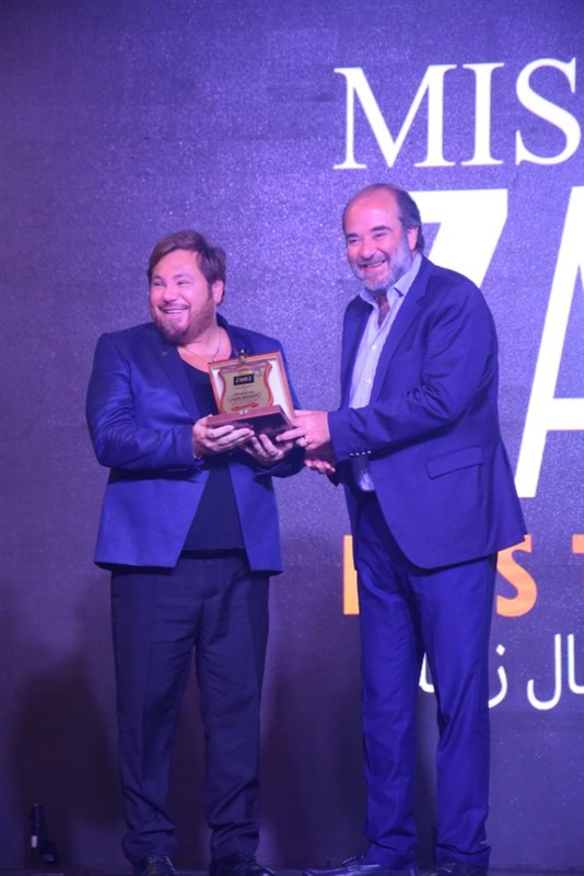Dr. Anthony Fakhoury crowned Elise Hajjar Miss Zahle 2022