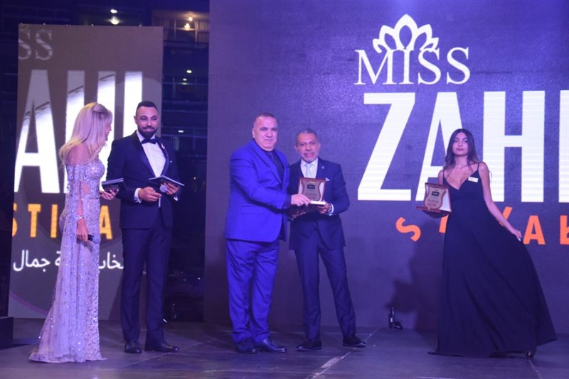 Dr. Anthony Fakhoury crowned Elise Hajjar Miss Zahle 2022