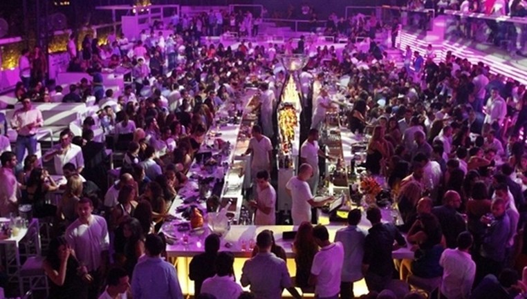 15 realistic things that happen in EVERY Night Club in LEBANON