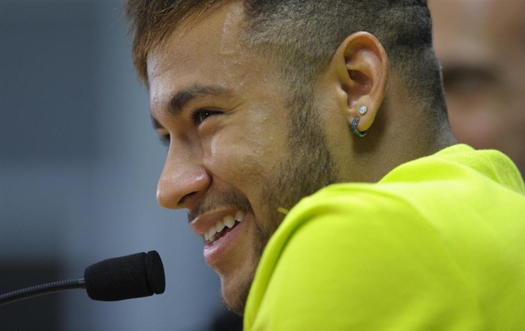 Barcelona club member to drop suit against Neymar