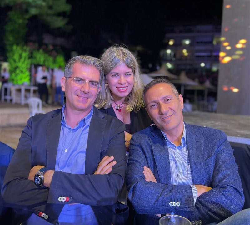 Dr. Anthony Fakhoury crowned Elise Hajjar Miss Zahle 2022