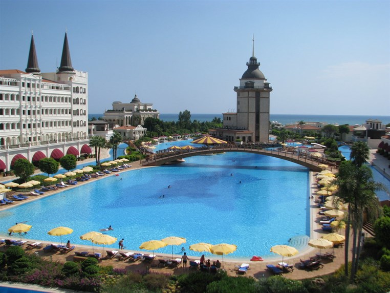 10 Of The Most Exotic Pools On Earth