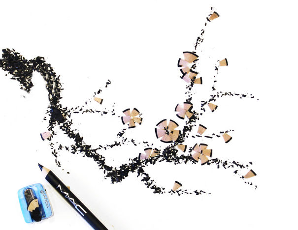Incredible Paintings Made Out Of Makeup