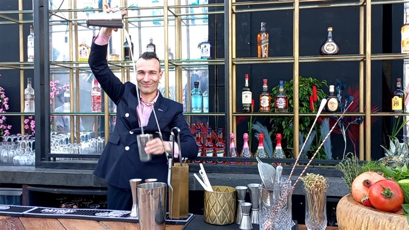  Signature Italian Cocktails at Iris Waterfront 