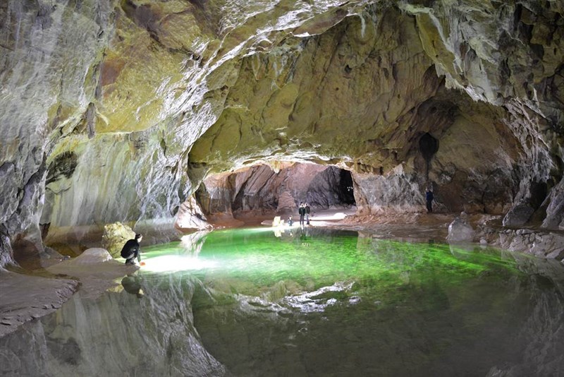 In Pictures: Volunteers will live 40 days underground in Pyrenees cave