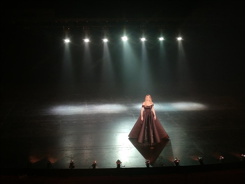 Tania Kassis released a new Music Video: Zaman