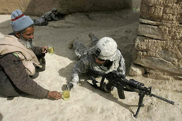 10 Powerful Photos that Speak Louder Than Words