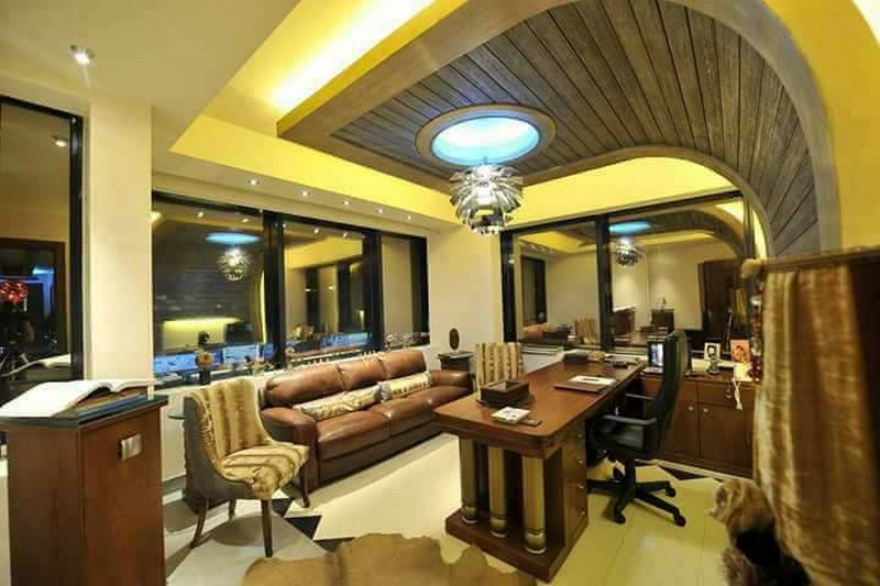 Take a Tour inside Ahlam's Luxurious House!!