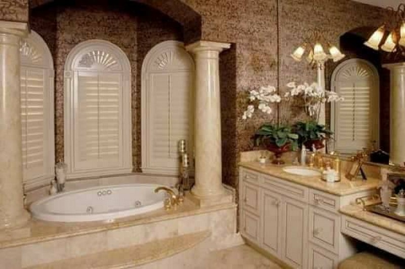 Take a Tour inside Ahlam's Luxurious House!!
