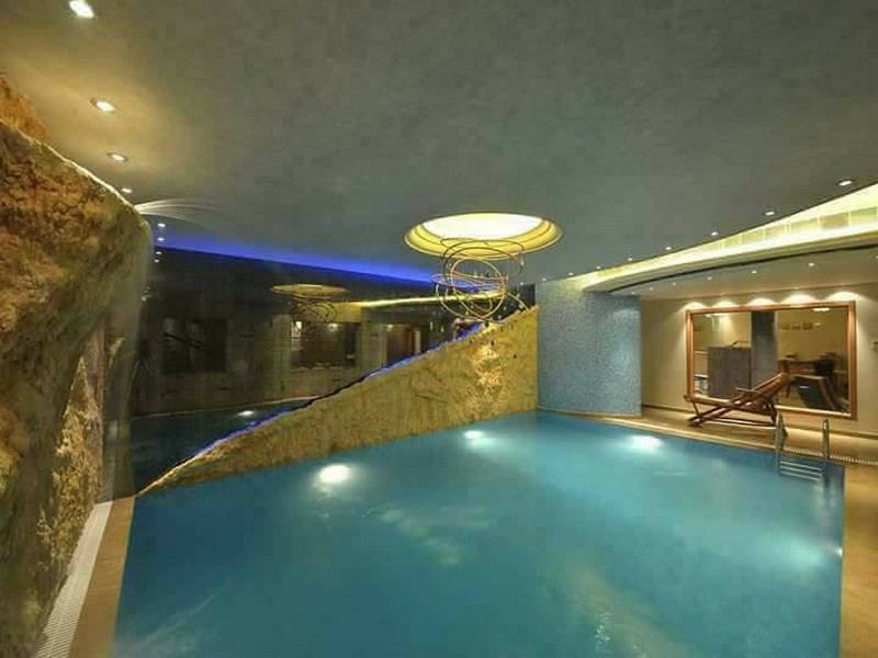 Take a Tour inside Ahlam's Luxurious House!!