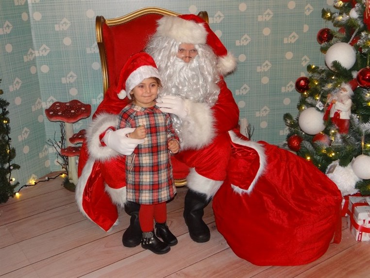Beirut Goes Under The Christmas Spell This Year At BHV