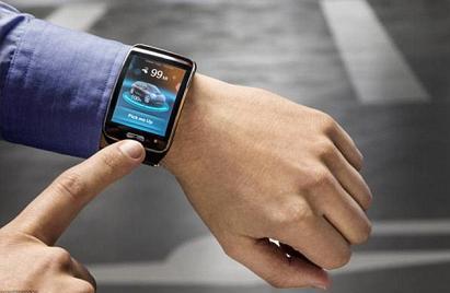BMWs automated car parks ITSELF when you speak into your smartwatch  