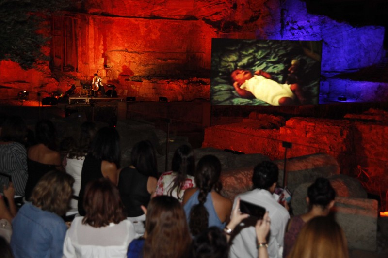 Qalb Beirut - Footage of Old Beirut in the Midst of the Ancient Roman Ruins