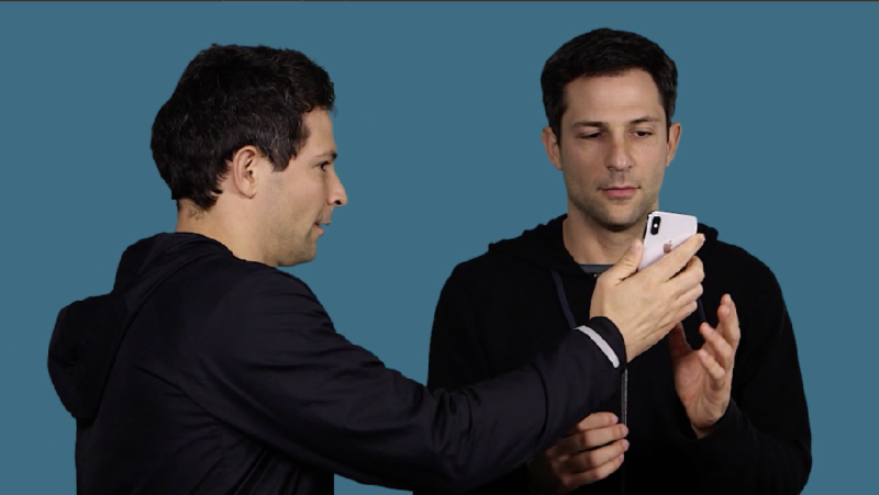 Iphone X's Face ID Fails on brothers who aren't twins