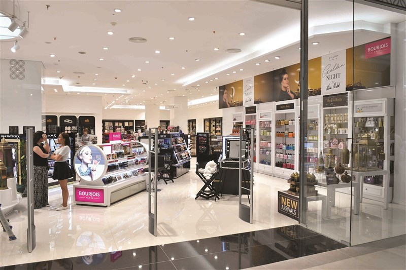 Landmark Group opens new Centerpoint and Max outlets at The Spot mall in Choueifat
