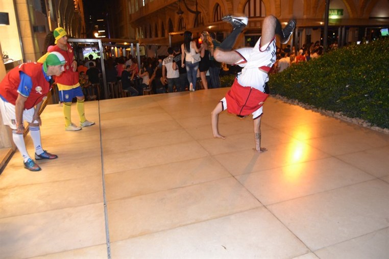 Virgin Megastore Lebanon Stunt at Uruguay Street