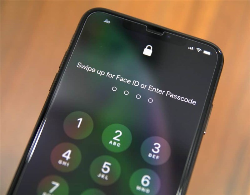 How to See the Battery Percentage on an iPhone With Face ID
