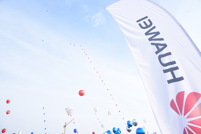 Huawei in global top three for smartphone market share