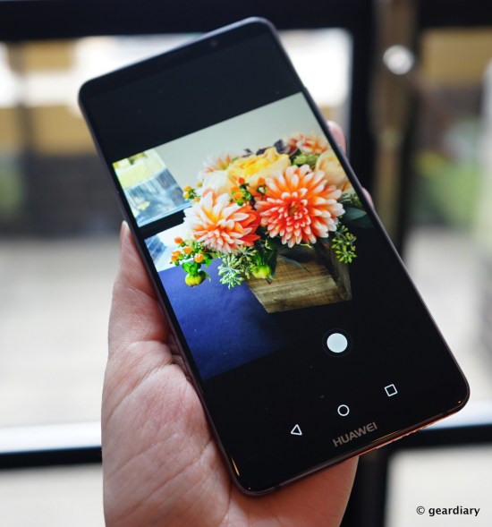 Capture the Perfect Moments with the Most Fashionable and Luxurious Smartphone, The Huawei Mate 10 PRO
