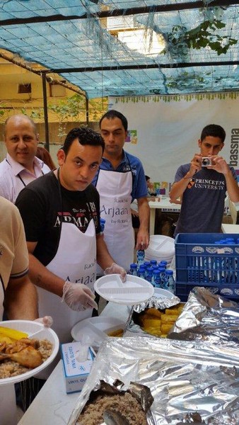 Raouché Arjaan by Rotana hotel offers lunch for elderly at Bassma NGO’s restaurant