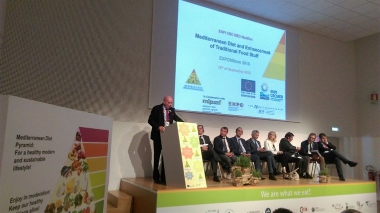 Minister of Economy and Trade Dr. Alain Hakim participated in the MedDiet Summit held at the European Union’s meeting in Expo Milano 2015