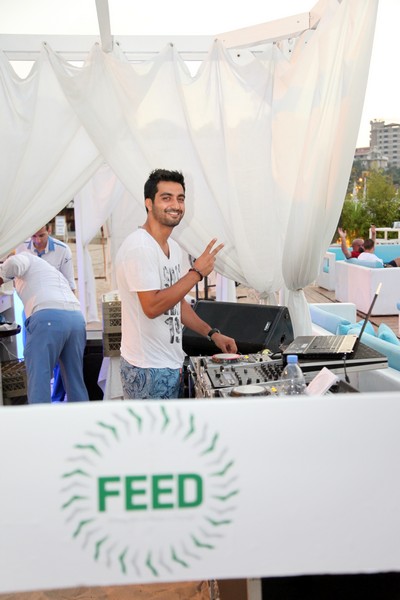 Motifashion bracelets by FEED lift morale of the Lebanese 