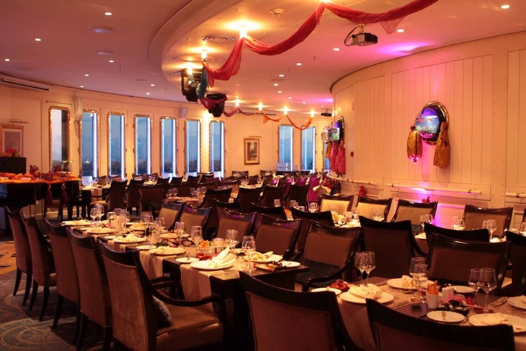 India Night at Le Royal impresses guests with delicious flavors sights and sounds of a truly amazing culture.