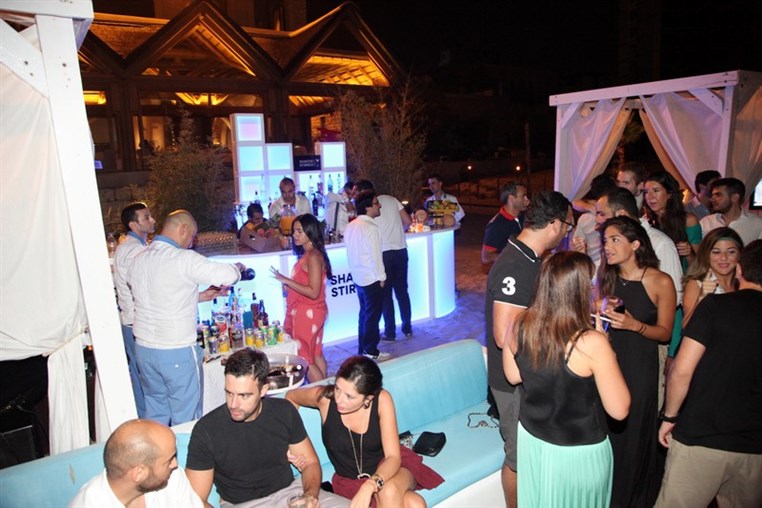 Motifashion bracelets by FEED lift morale of the Lebanese 