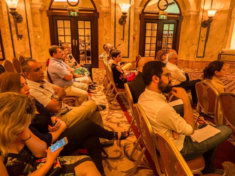 Lebanese Winemakers Taste the World of Gold