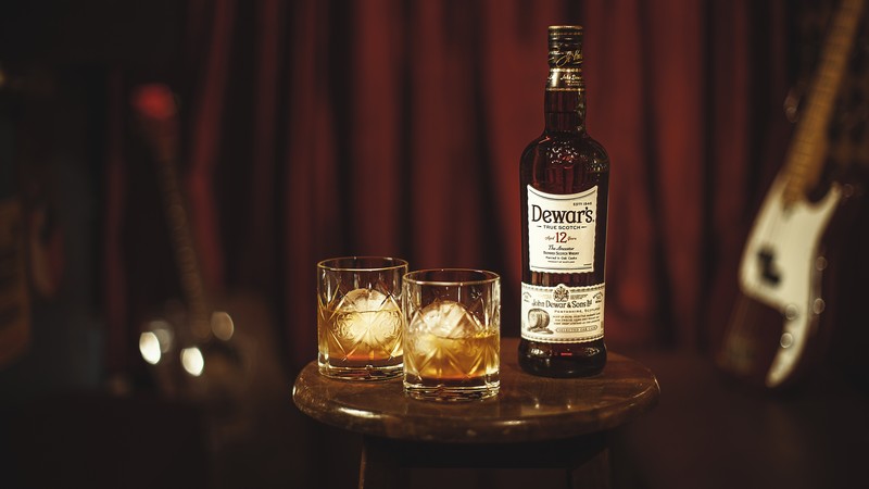 Dewar's Live True 2.0