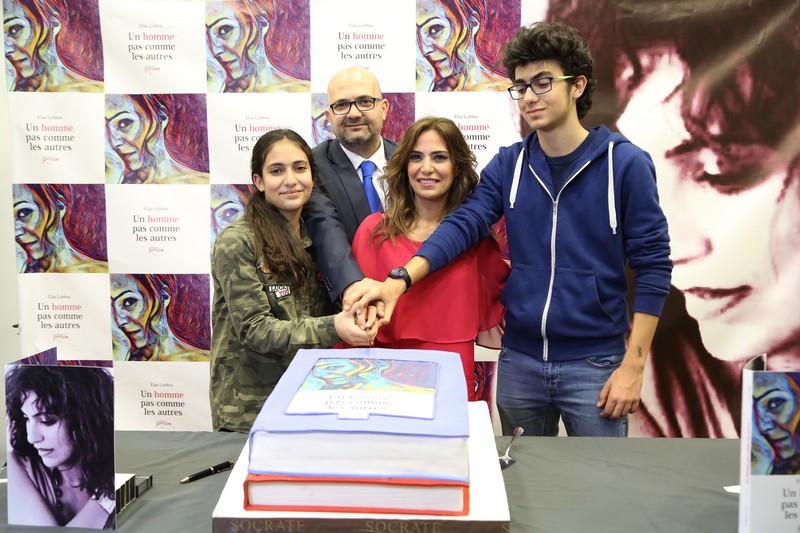 Author Elsa Lebbos Signs Her Second Book in French