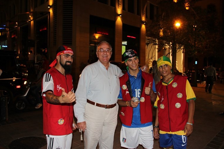 Virgin Megastore Lebanon Stunt at Uruguay Street