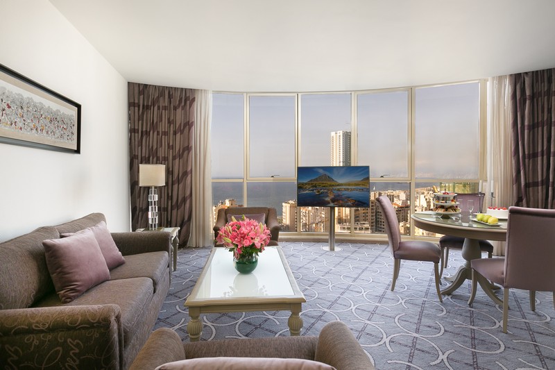 Gefinor Rotana Hotel unveils its full hotel renovation
