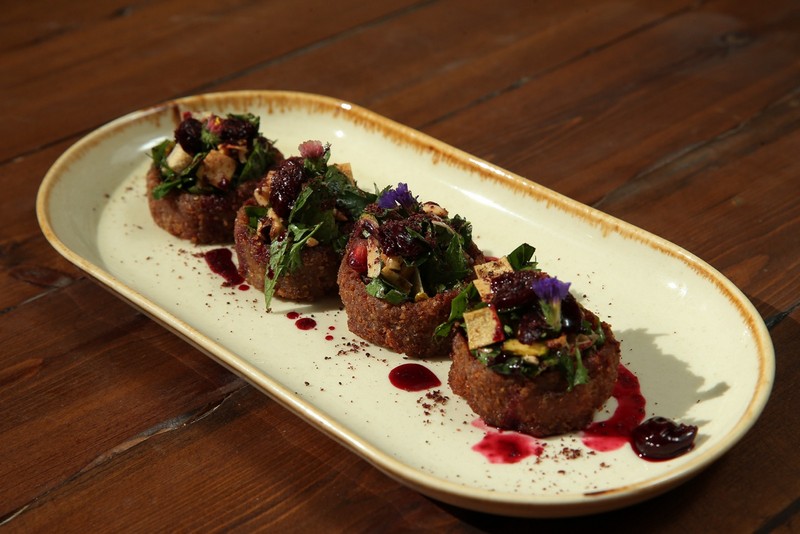 Jnaynet La Creperie Introduces Traditional Lebanese Experience Neighboring La Creperie 