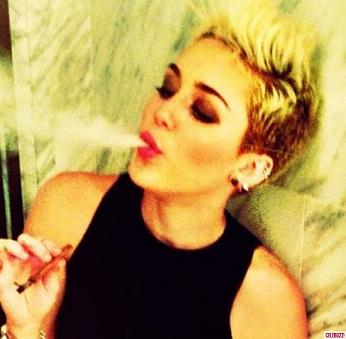   Miley Cyrus Shares Shower Selfie
