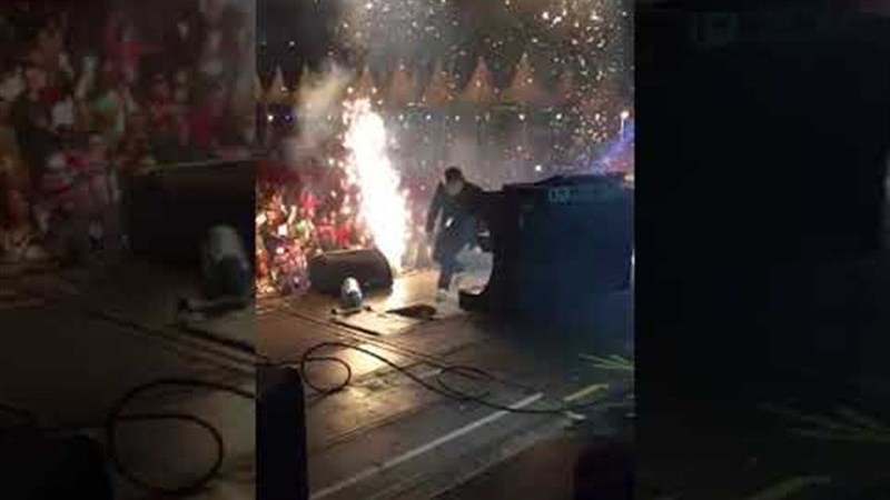 Did Joe Raad Fall of the Stage