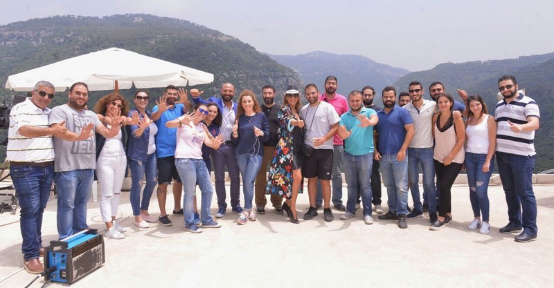 الاوتيفي في عيدها العاشر تقتحم القصر الجمهوري وتحول مبنى المونتيفردي إلى مسرح كبير في الهواء الطلق على مدى 18 ساعة من البث المباشر.