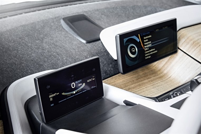 Next premium: BMW i3 wins Automotive Interiors Expo Award 2014.